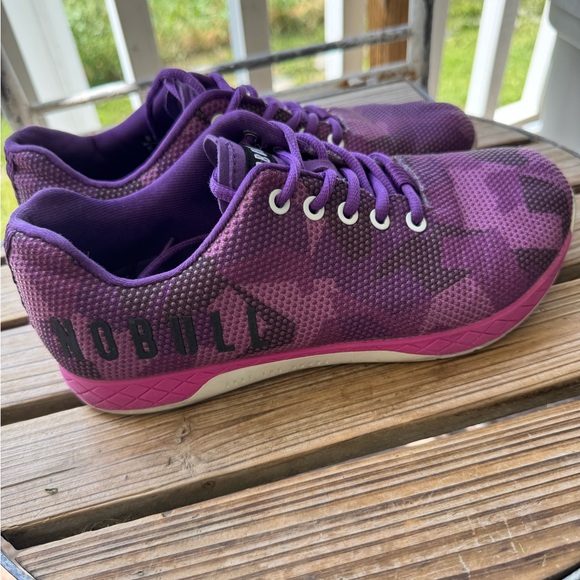 NOBULL Vibrant Purple camo women’s 8.5 vgc - Picture 2 of 6